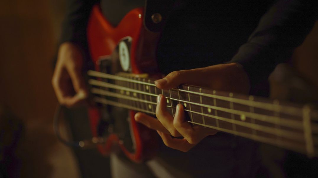 Beginners Bass guitar finger exercises